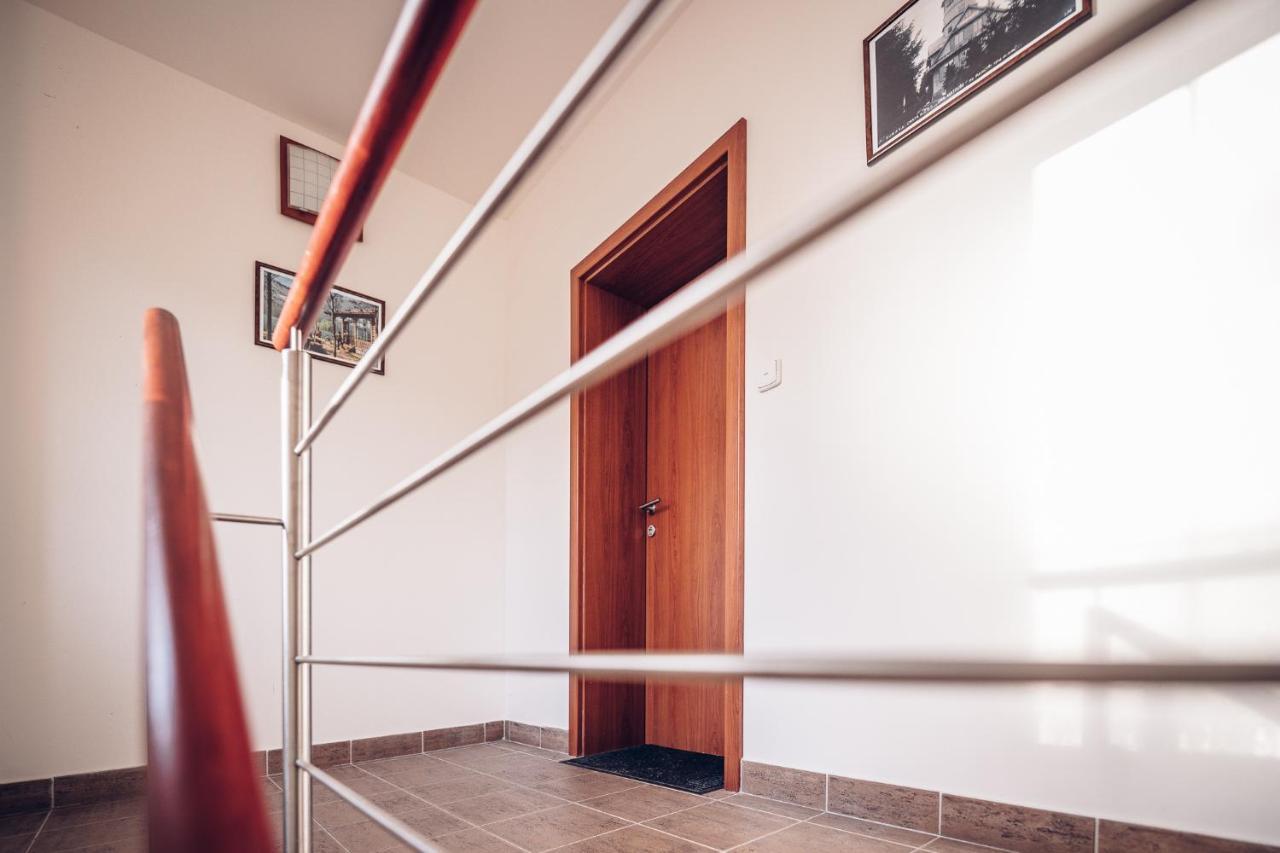 Apartmány Domino Železná Ruda Exterior foto