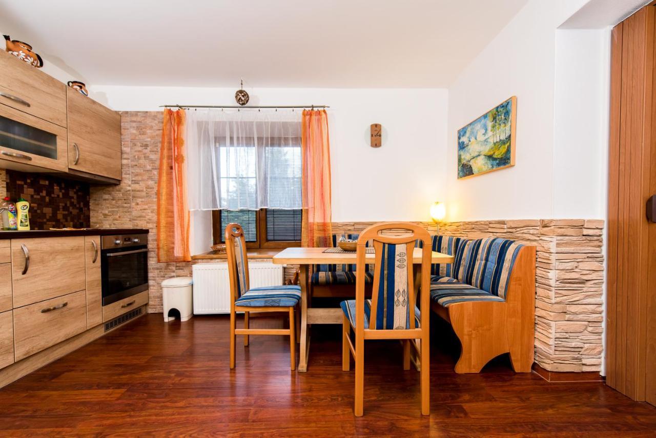 Apartmány Domino Železná Ruda Exterior foto